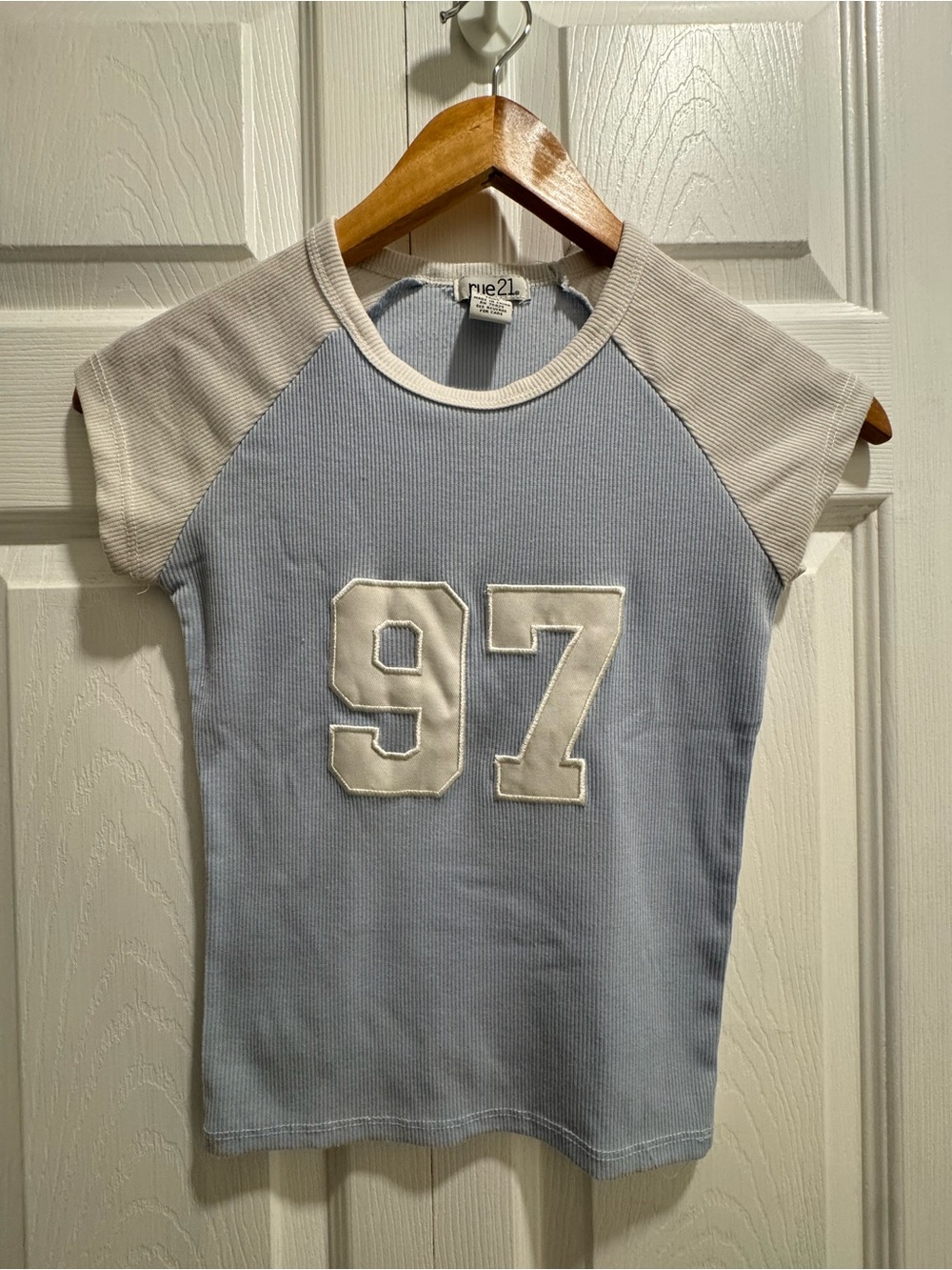 Rue21 Light Blue & White '97 Ribbed Raglan Tee, XS….💕 (1)